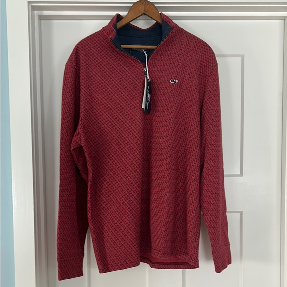 Men's Vineyard Vines Red Sweater w/martini glasses, great for holiday party!